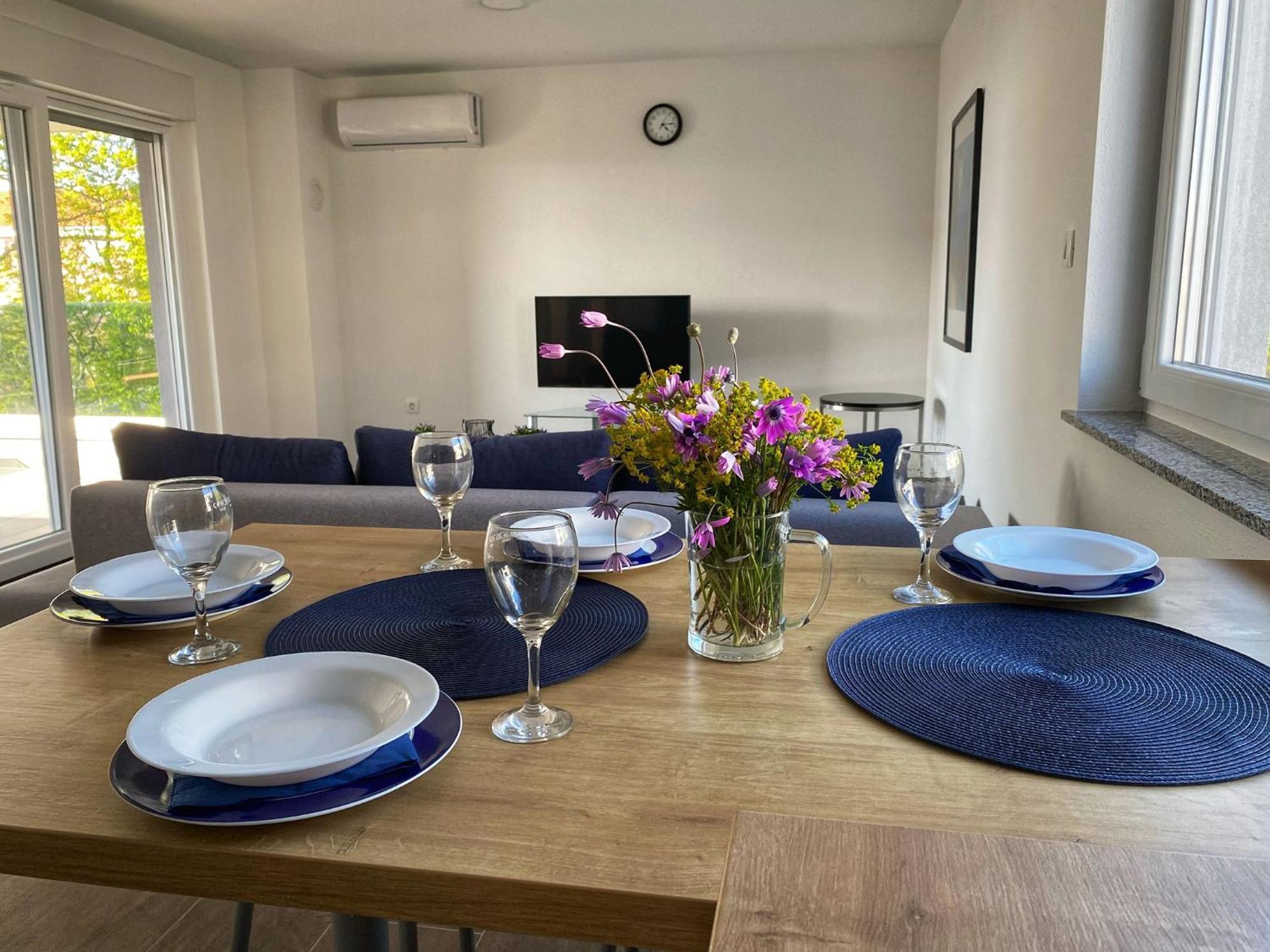 Grgic On The Adress Branka Fucica 96 Apartment Malinska